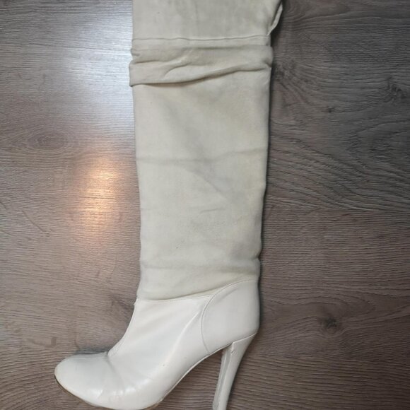 Y2K Vintage White Over-the-knee suede leather Sherpa Boots  - TheStyleMinr.com - Picture 2 of 7